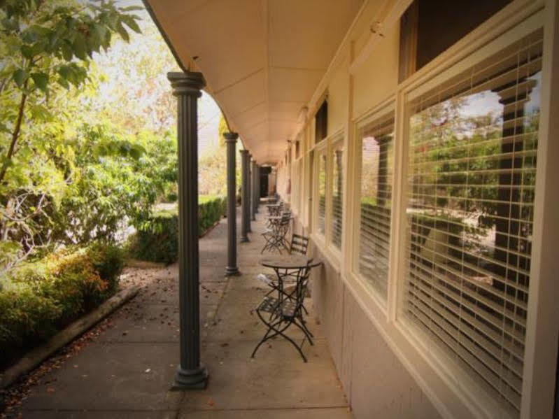 Motel Melrose Mittagong Exteriör bild